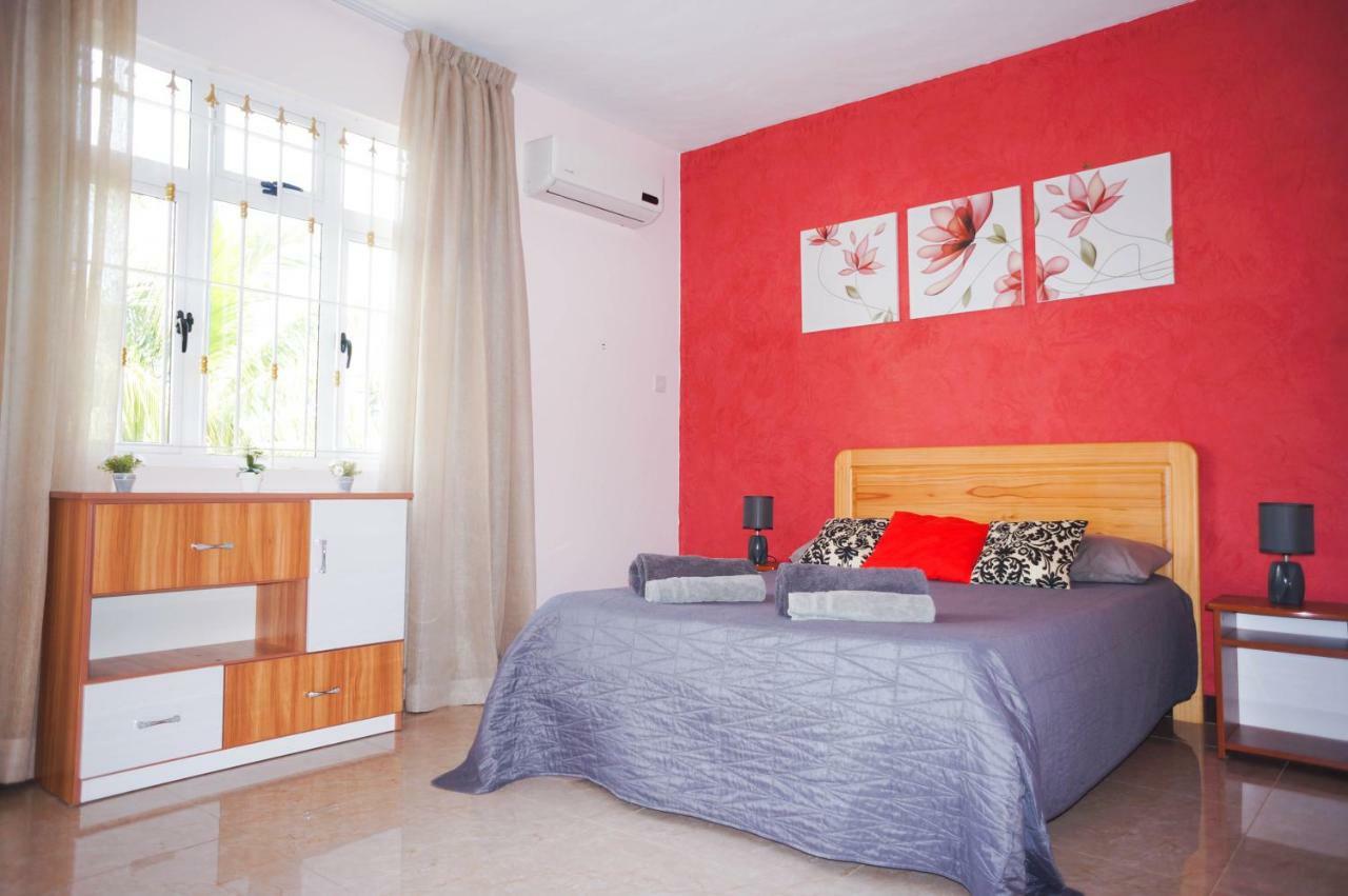Lotus Villa Sun Apartment Flic-en-Flacq Extérieur photo